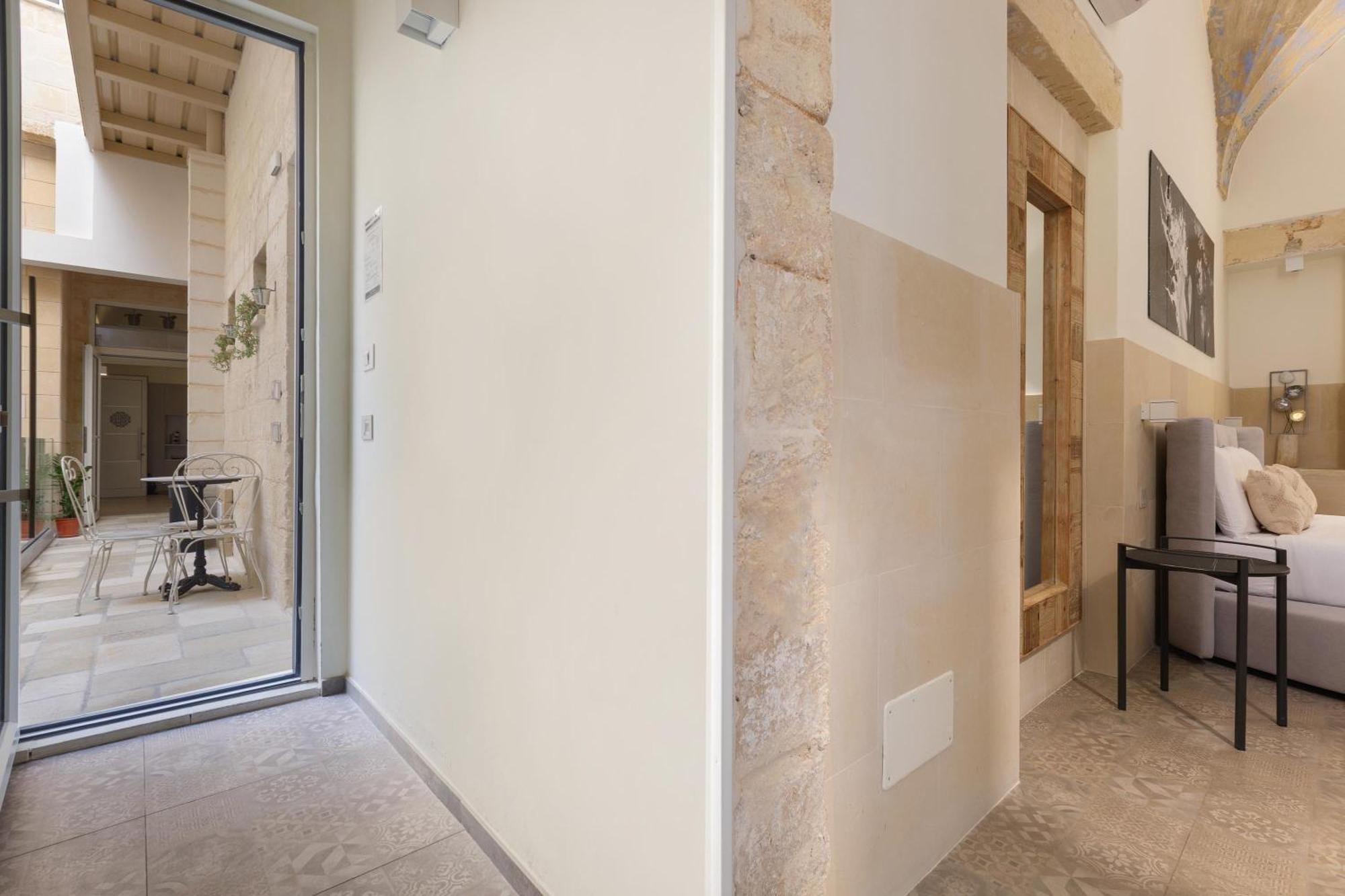 Liberty Barocco Hotel Lecce Buitenkant foto